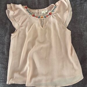Lightly used, office attire. Size large.